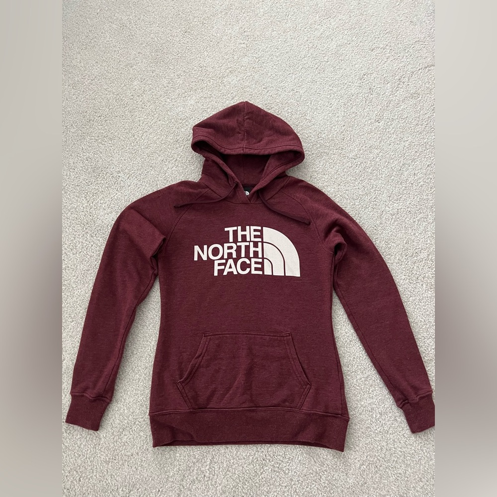 The North Face Women's Half Dome Pullover Hoodie
